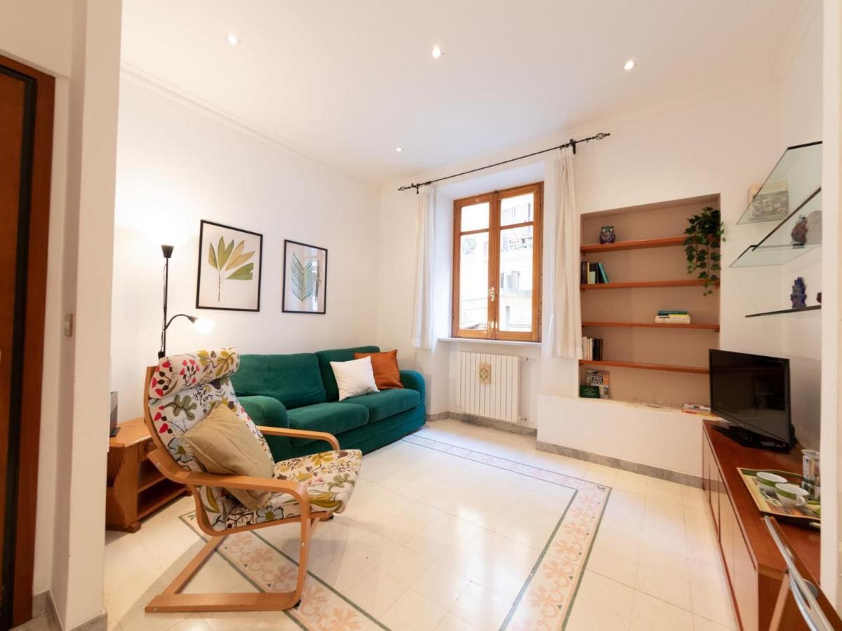 The Rent - Gracious Near Castel Sant'angelo Apartment Rome