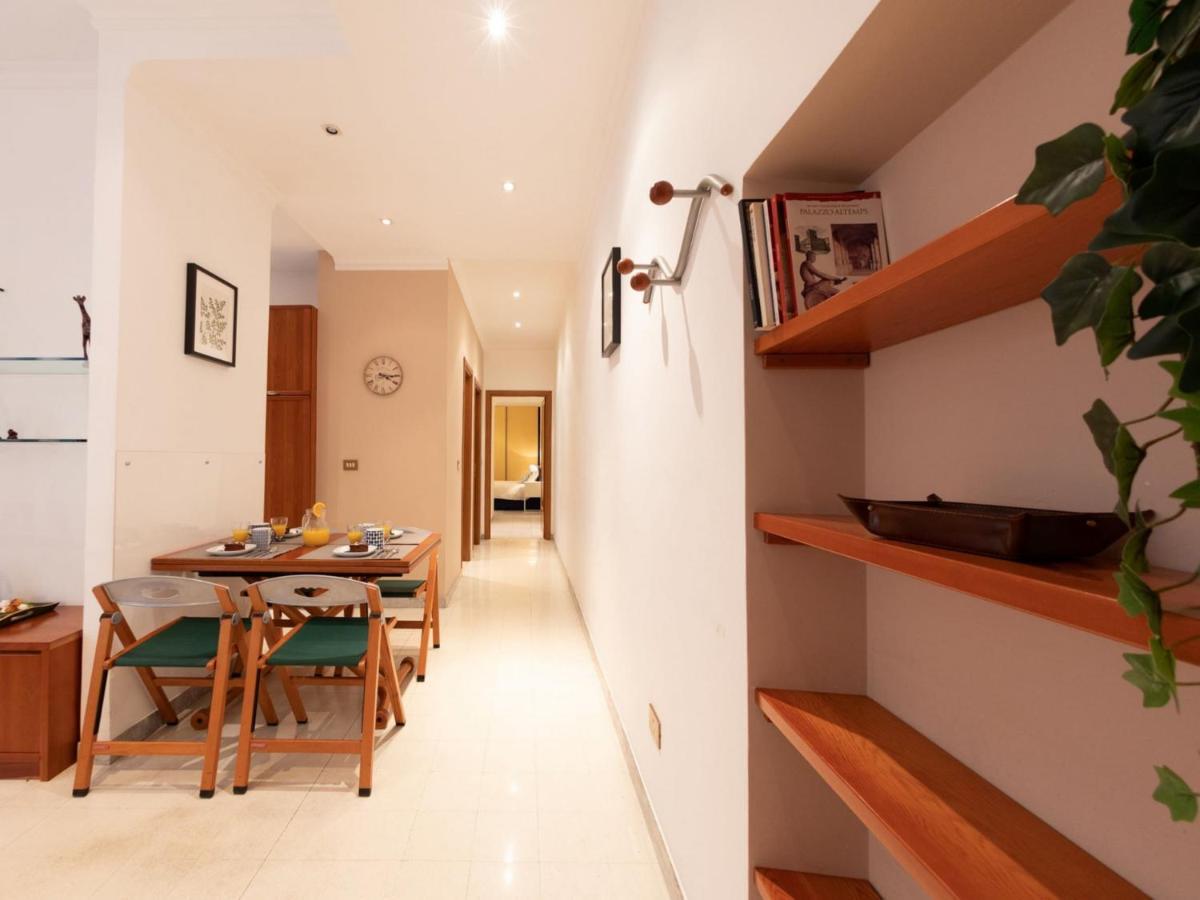 The Rent - Gracious Near Castel Sant'angelo Apartment Rome
